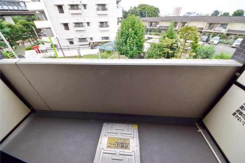グロースメゾン用賀　最上階　南向き　ペット相談可　のバルコニー