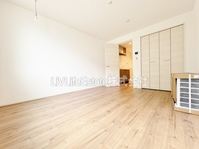 クレスト東村山（旧エテルノヴァローレ東村山）の洋室