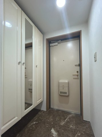 APAガーデンコート鳳西弐番館の玄関|玄関スペース
