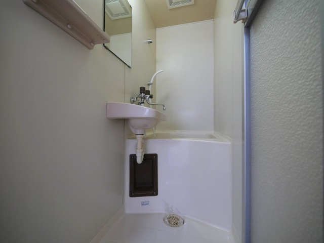 メゾンドハピネスの浴室