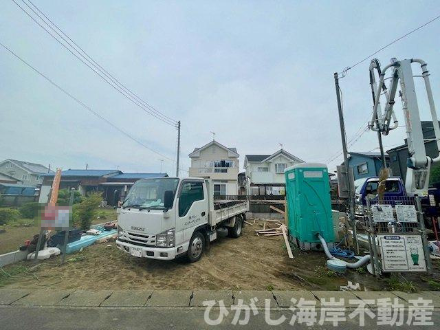 平塚市田村5丁目　新築戸建　全２棟の外観|5月16日撮影　建築中　現地外観