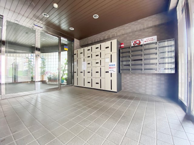 大和マンションのエントランス