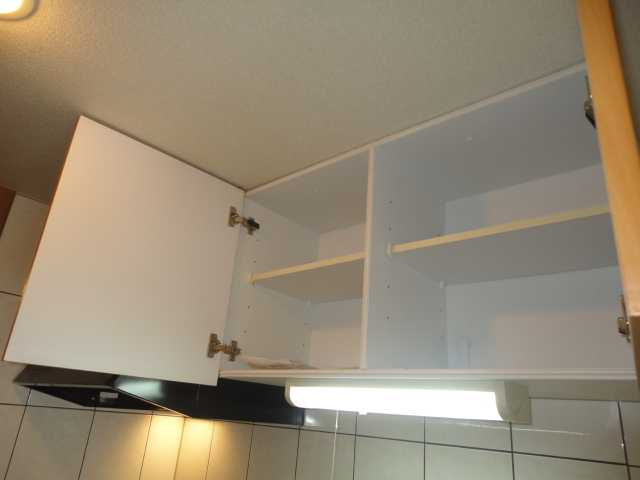 【収納】 | グランドールヒルズ | キッチン収納（上部）