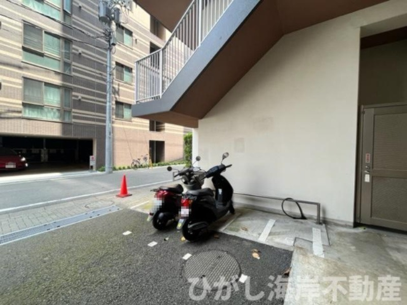 ハイホーム湘南平塚の駐車場|バイク置場