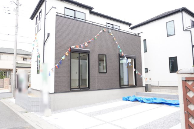 越谷市弥栄町2丁目 新築分譲住宅 全2棟 1号棟の外観