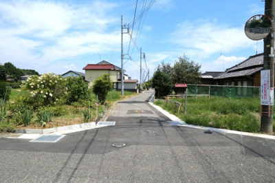 【前面道路含む現地写真】 | 上川崎全８区画Ｎｏ,１ | 北側市道　西側より望む