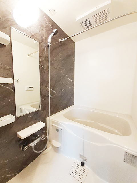 ブリアンテの浴室