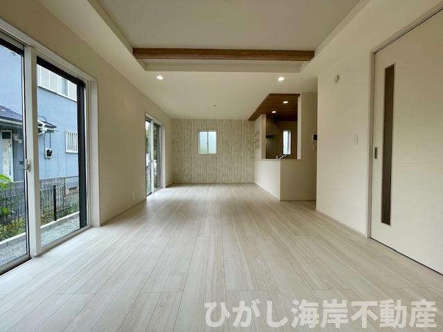 平塚市纒　新築戸建　全10棟の居間・リビング|20.0帖　LDK