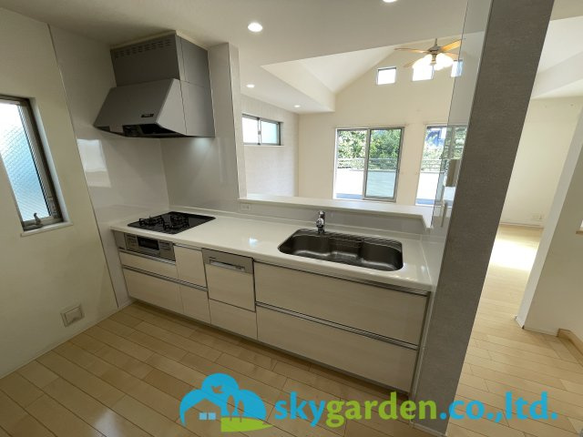 茅ヶ崎市室田　中古戸建のキッチン