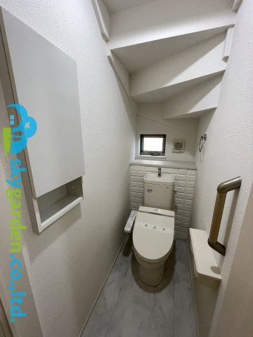 茅ヶ崎市室田　中古戸建のトイレ