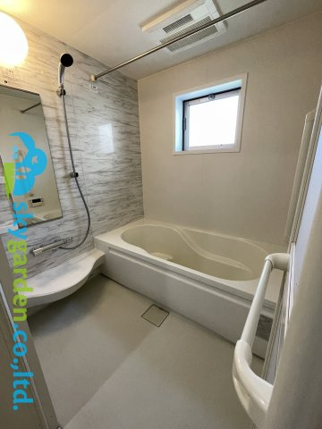 茅ヶ崎市室田　中古戸建の浴室