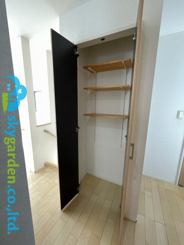 茅ヶ崎市室田　中古戸建の収納