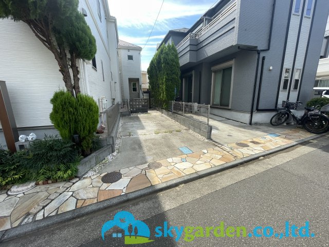 茅ヶ崎市室田　中古戸建の駐車場