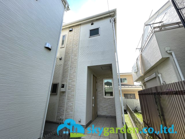 茅ヶ崎市室田　中古戸建の外観