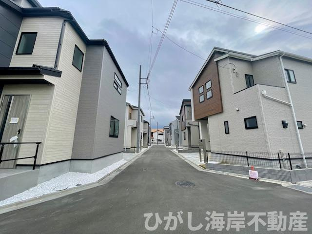 平塚市纒　新築戸建　全10棟の前面道路含む現地写真|前面道路z