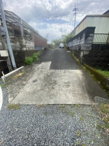 【前面道路含む現地写真】 | 山鹿市方保田