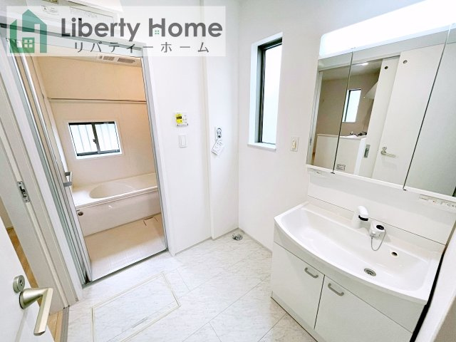 土浦市烏山4丁目　新築戸建　D号棟の脱衣所