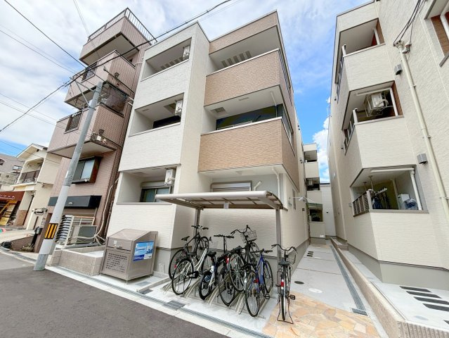 フジパレス豊里中央公園南1番館の外観