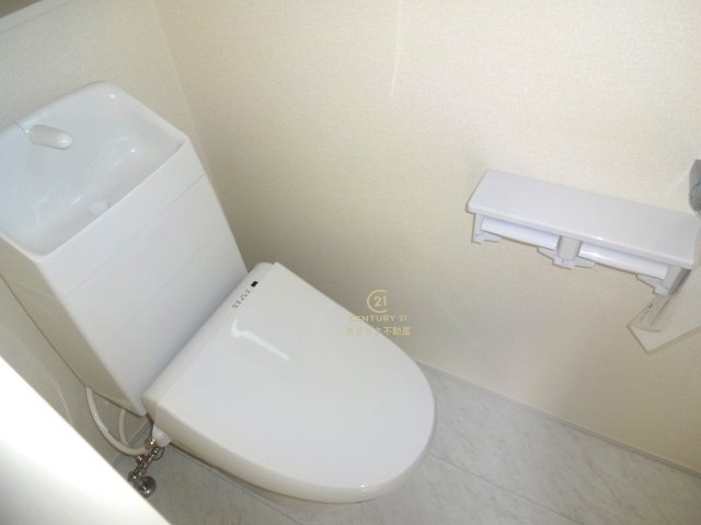 リーブルガーデン  小美玉市小川　第1　2のトイレ|１階と２階、２ヶ所に清潔なトイレ。
毎日使う空間と機能だから、いつまでも清潔なスペースであってほしいのがトイレです。