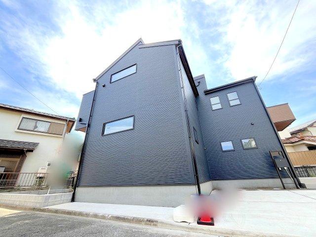 昭島市緑町3丁目　新築戸建の外観