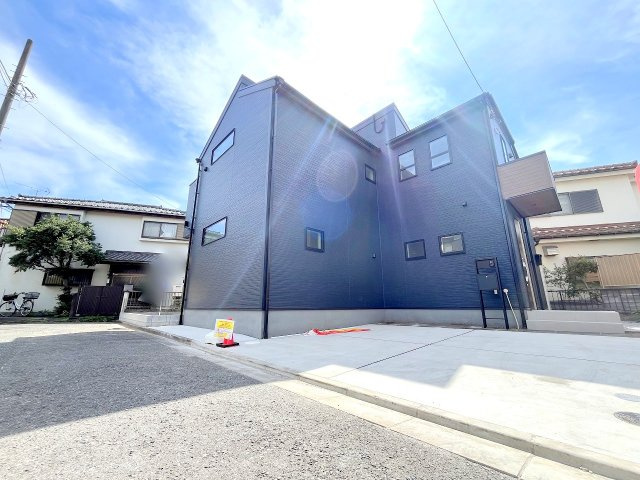 昭島市緑町3丁目　新築戸建の外観