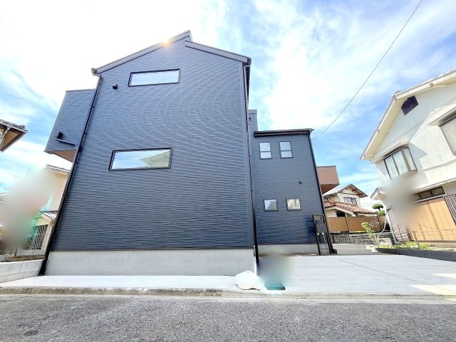 昭島市緑町3丁目　新築戸建の外観
