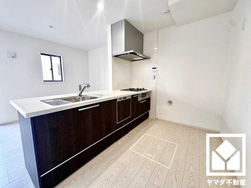 伏見区深草大亀谷万帖敷町　5期　3号地のキッチン