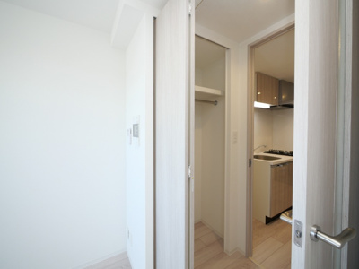 【収納】 | アドバンス大阪ビヤン | ちょっとした収納スペースも充実しています