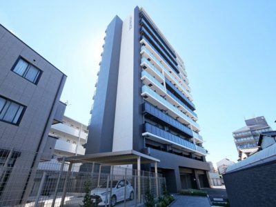 【外観】 | アドバンス大阪ビヤン | 外観は落ち着いています