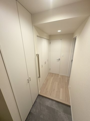 ARCH　EASTの玄関