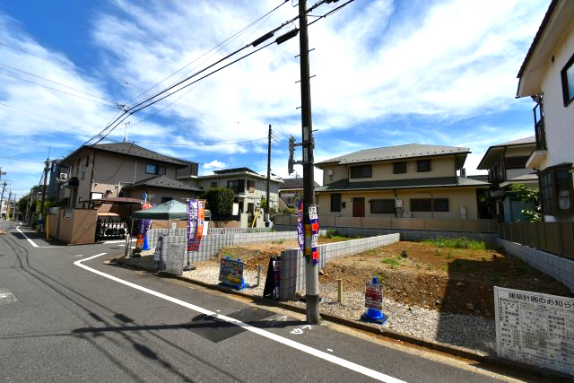 丸山1丁目・新築戸建・3号棟の前面道路含む現地写真