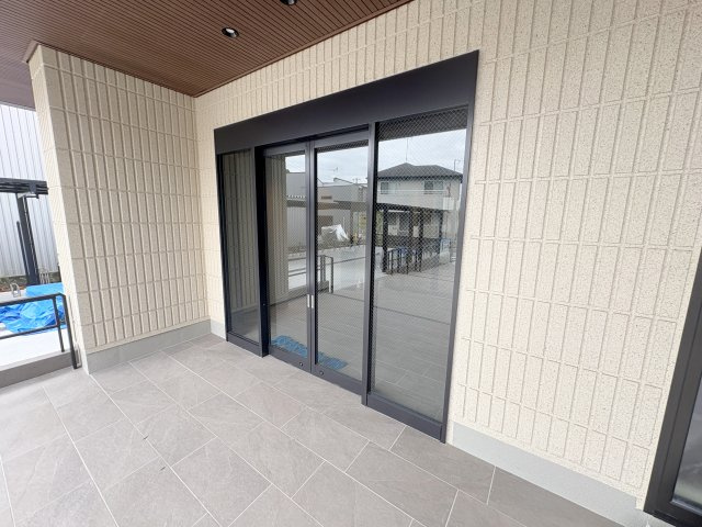 ARCH　EASTのエントランス