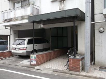 ニューハイツ大塚のエントランス