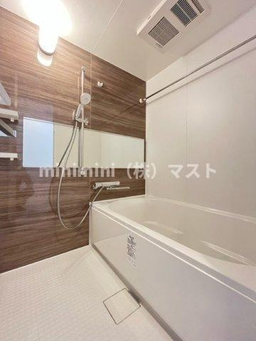 スプランディッド難波WESTⅢの浴室