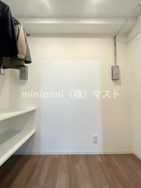 スプランディッド難波WESTⅢの収納