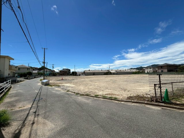 プランタウン清末西町の前面道路含む現地写真