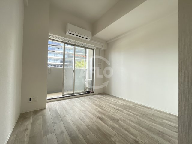 エスリード難波AGREAの居間・リビング|エスリード難波AGREA　洋室