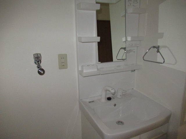 シーショア垂水の洗面所|広い洗面スペース