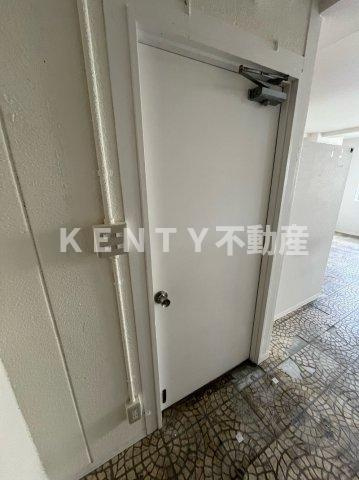 【玄関】 | 佐々木ビル | 毎日通る玄関はこちらです