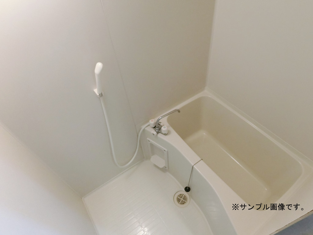 フィオレンテ栄町の浴室|内装です