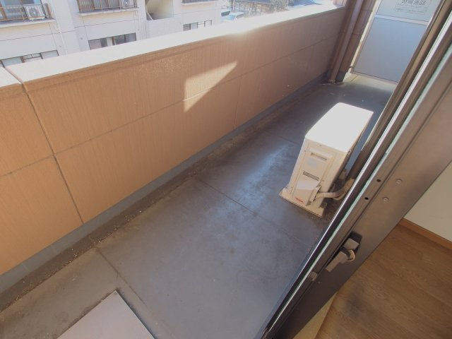 ラ・ヴィータ高取北のバルコニー