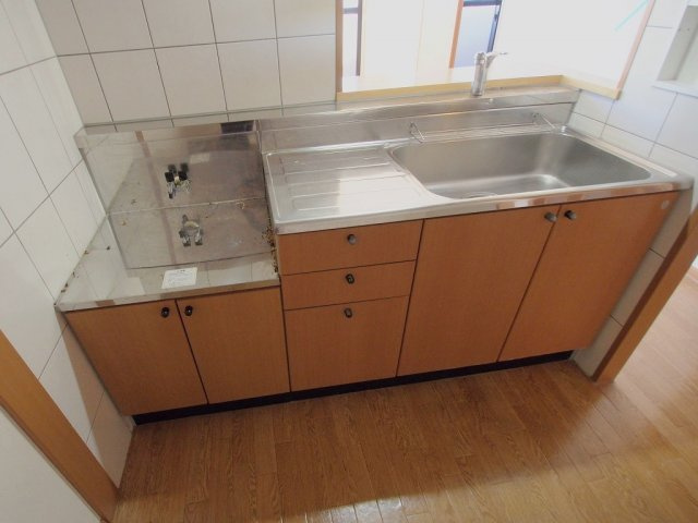 ラ・ヴィータ高取北のキッチン