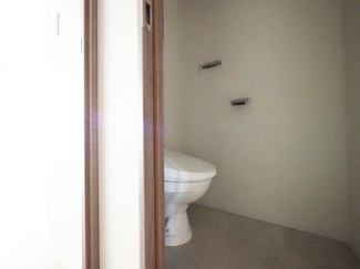【トイレ】 | アーバンパーク淡路 | シンプルで使いやすいトイレです