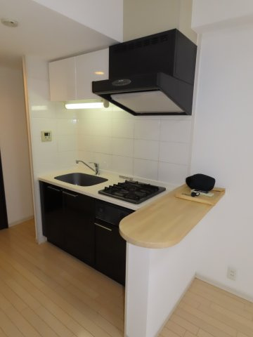 サムティ大阪WESTグランジールのキッチン