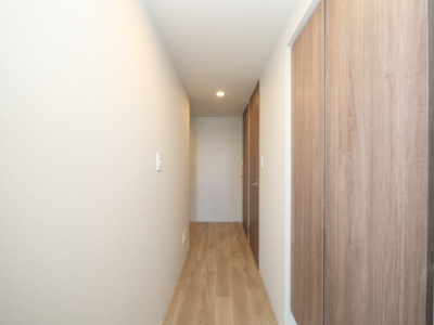 【玄関】 | アーバンパーク淡路 | 落ち着いた玄関です