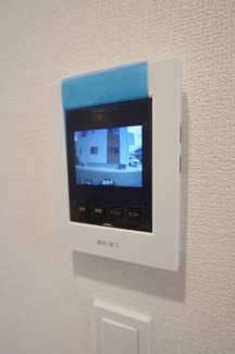 【セキュリティ】 | 【仲介手数料無料！！】稲城市東長沼　新築戸建て（全7棟）1号棟　5680万円