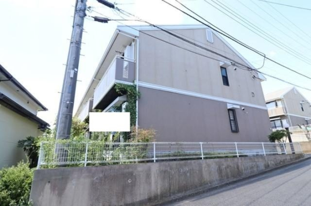 ロイヤルタウン泉 Ｄ