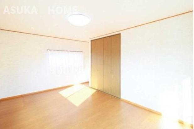 磯子区杉田9丁目の洋室