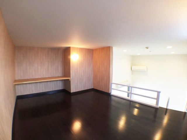 スタートリビングの居間・リビング|こちらの居間で趣味の時間をお楽しみください