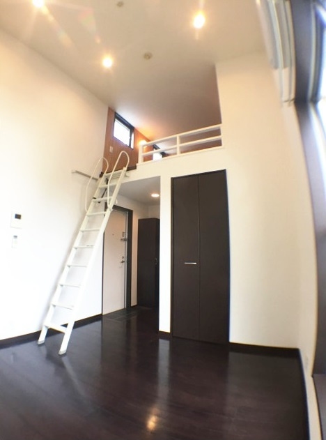 スタートリビングの居間・リビング|ゆったり過ごせる居間です